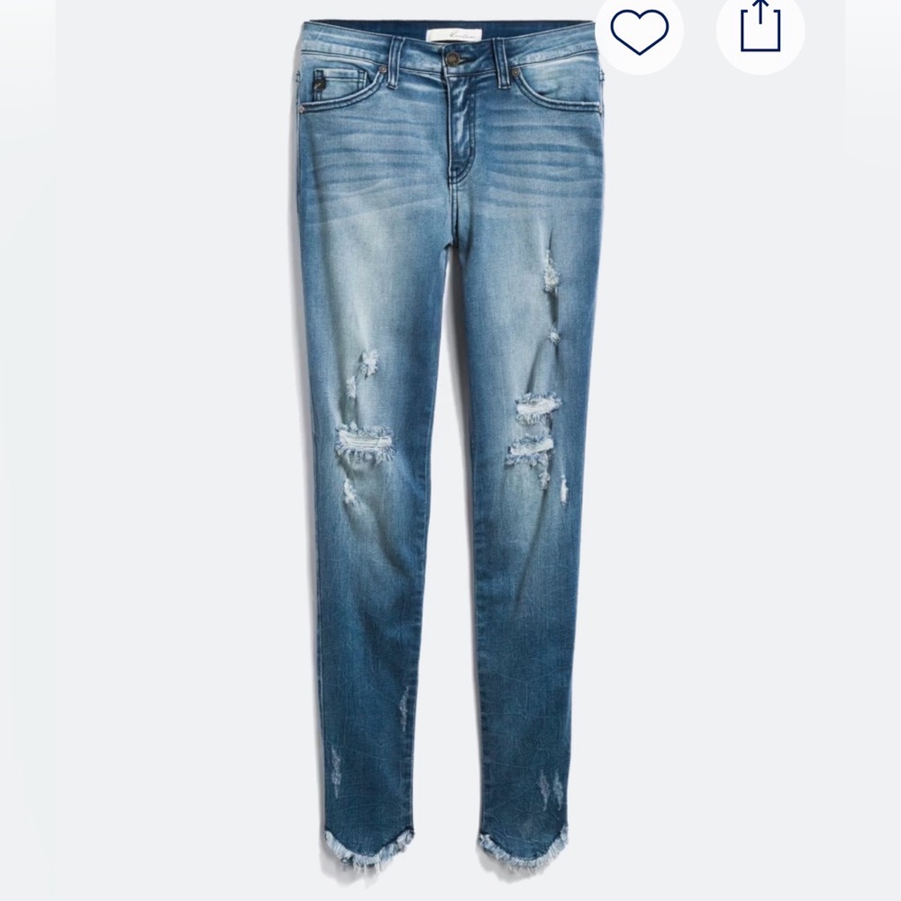 KAN CAN Kiri Distressed Fray Hem Jean